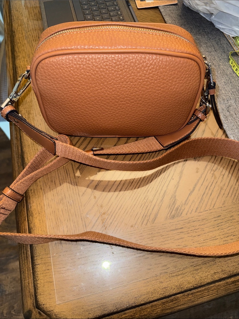 Calvin Klein Tan Pebble PU Leather Crossbody Camera Bag with Adjustable Strap - Picture 6 of 8